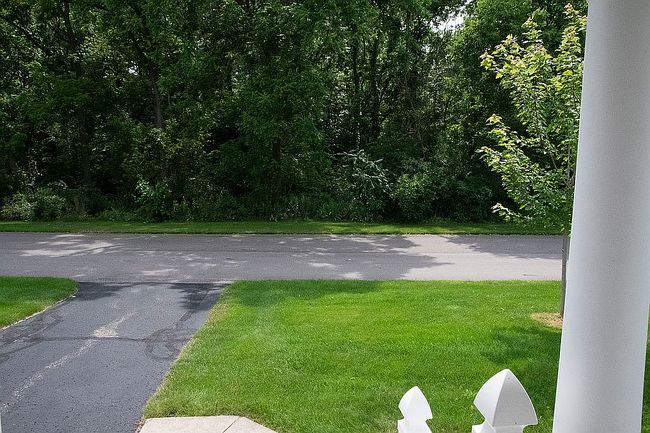 Photo of 303 Shoreside South Dr Se, Grand Rapids, MI