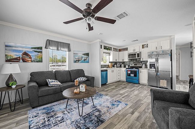 Image of 102 Fernwood Dr