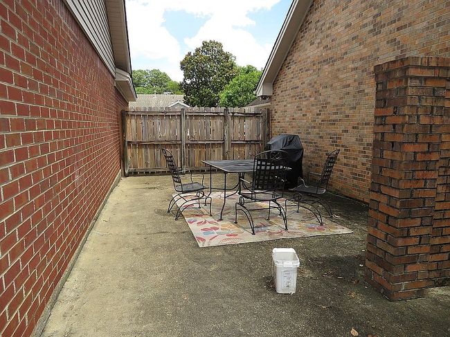Image of 306 Ware Hill Ct