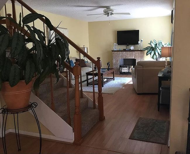 Image of 550 Se 28th Cir #31A