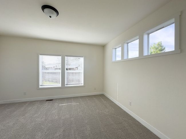 Additional photo 3 of property located at 49 Jacaranda Ct