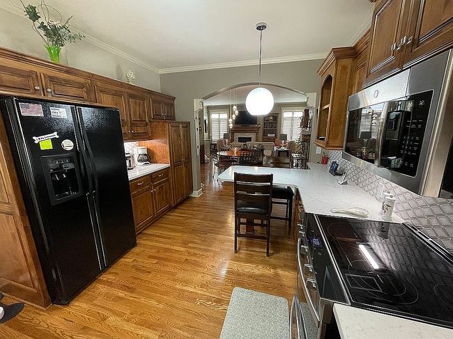 Photo of 12540 W 123rd St, Overland Park, KS