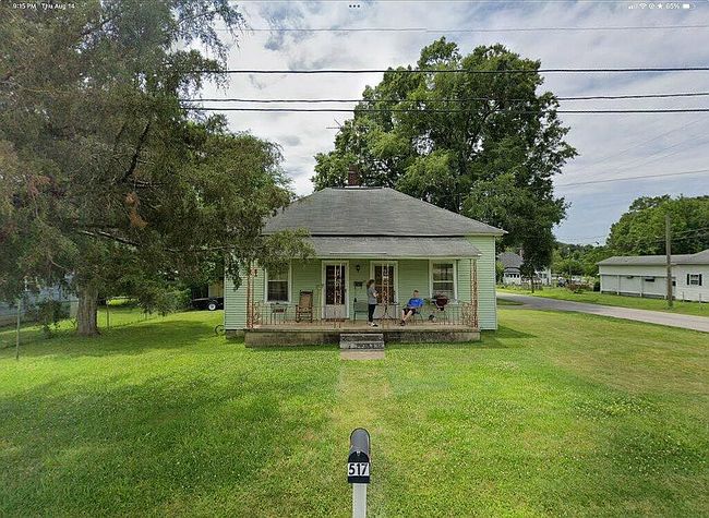 Photo of 517 Barnwell St, Calhoun Falls, SC