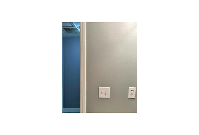 Photo of 4262 Apache Dr Se