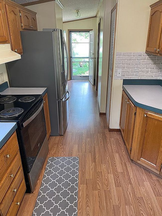 Photo of 521 Johns Creek St, Clinton, TN