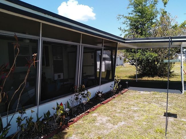 Image of 3318 E Dean St