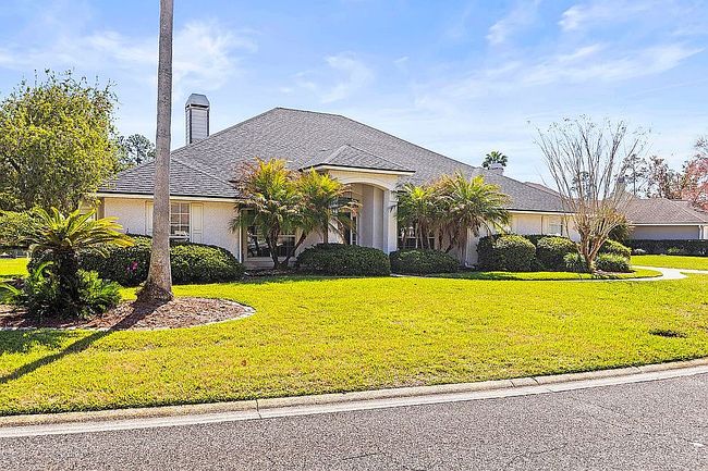Image of 1625 Pinecrest Dr