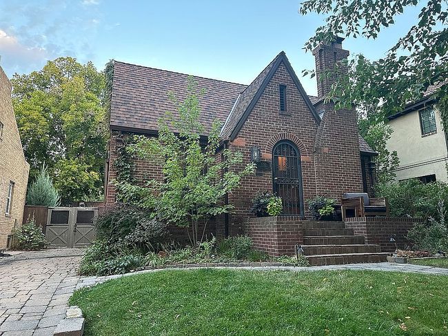 Photo of 1750 Jasmine St