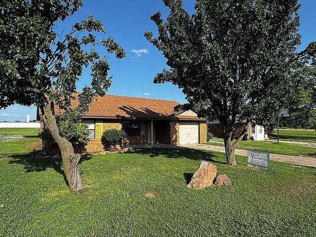 Additional photo 1 of property located at 506 Scott St