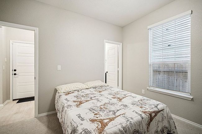 Image of 7102 Summer Tanager Dr #16