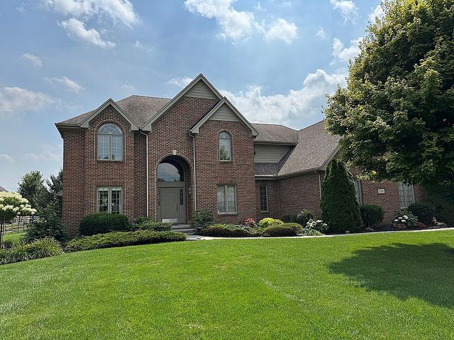 Photo of 7455 Valhalla Dr, Maumee, OH