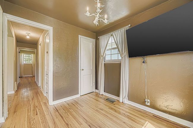 Photo of 1355 S Pennsylvania St, Denver, CO