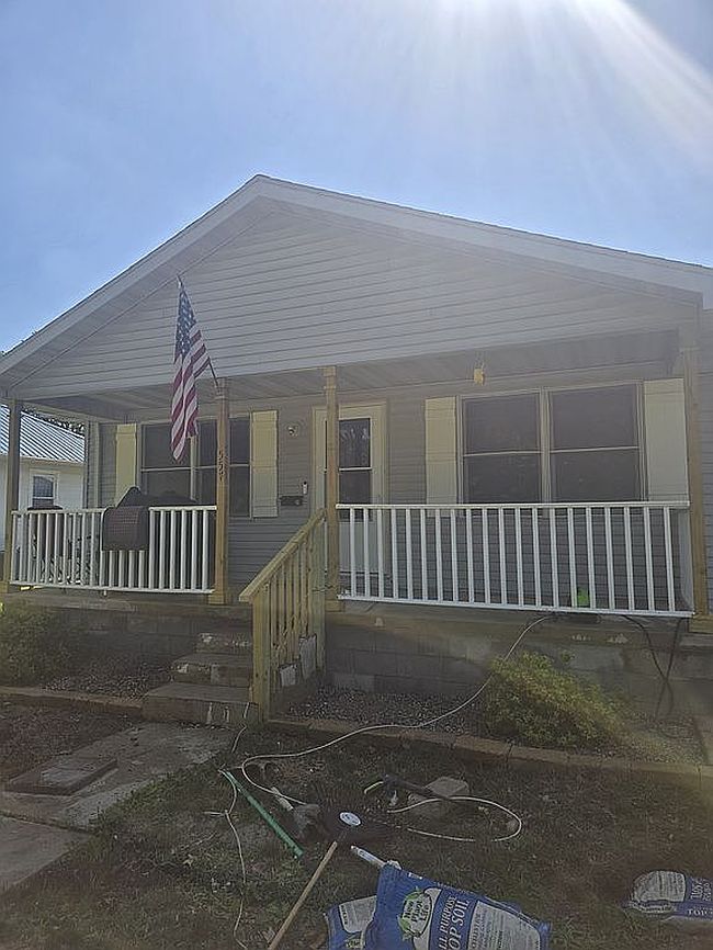 Image of 557 N 5th St