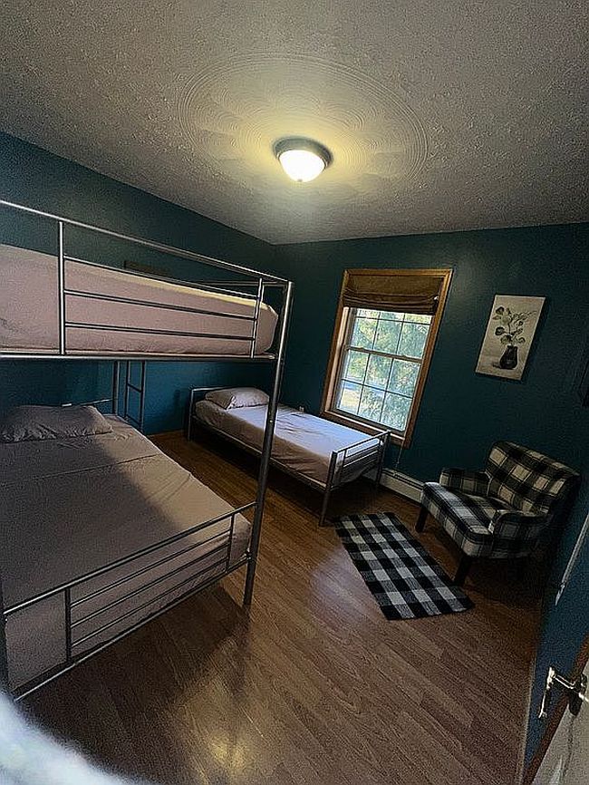 Photo of 326 Outer Dr, Pocono Lake, PA