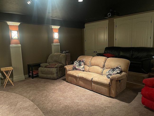 Image of 839 Penni Ln