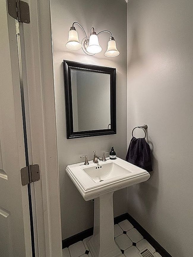 Photo of 8 Ledger View Ct, Highland Mills, NY