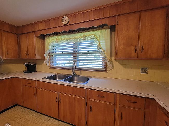 Photo of 70 Harrington Way, Worcester, MA