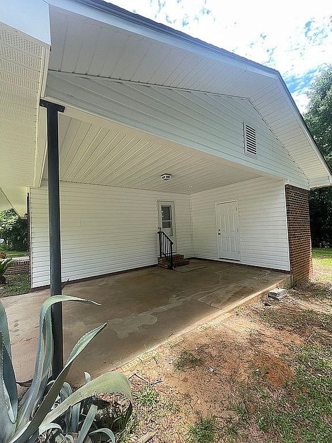 Photo of 954 Summit Dr Se, Dawson, GA