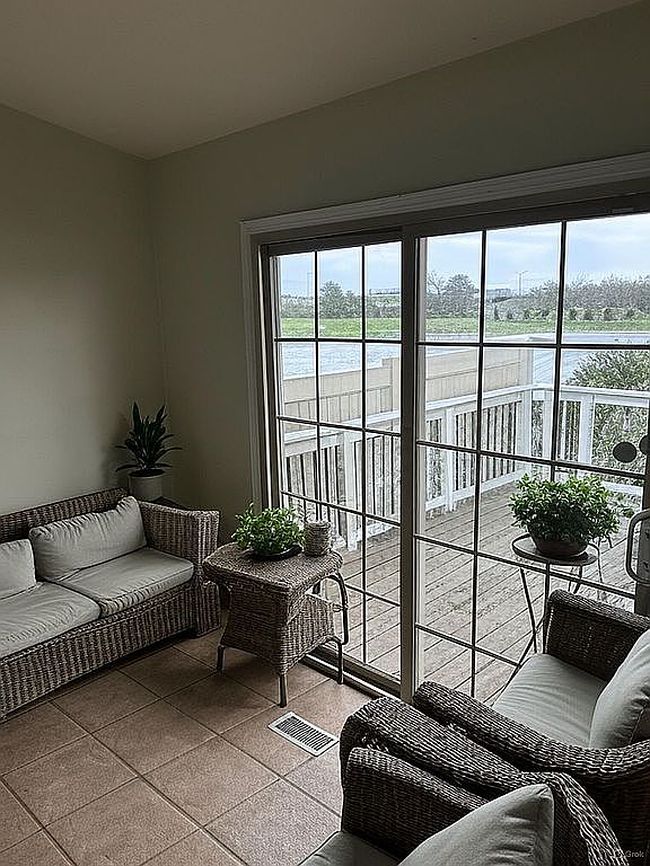 Image of 824 Sedgegrass Dr