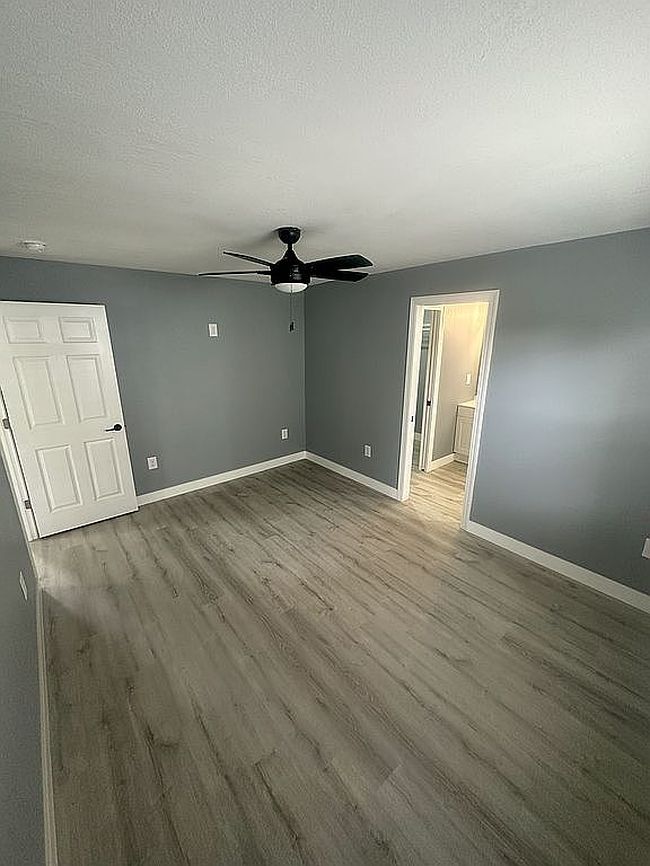 Photo of 200 Mcdaniel Ave, Greer, SC
