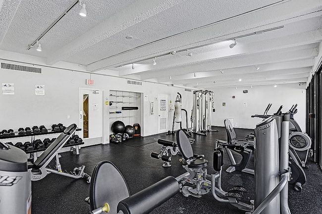 Image of 20291 Ne 30th Ave Apt 108