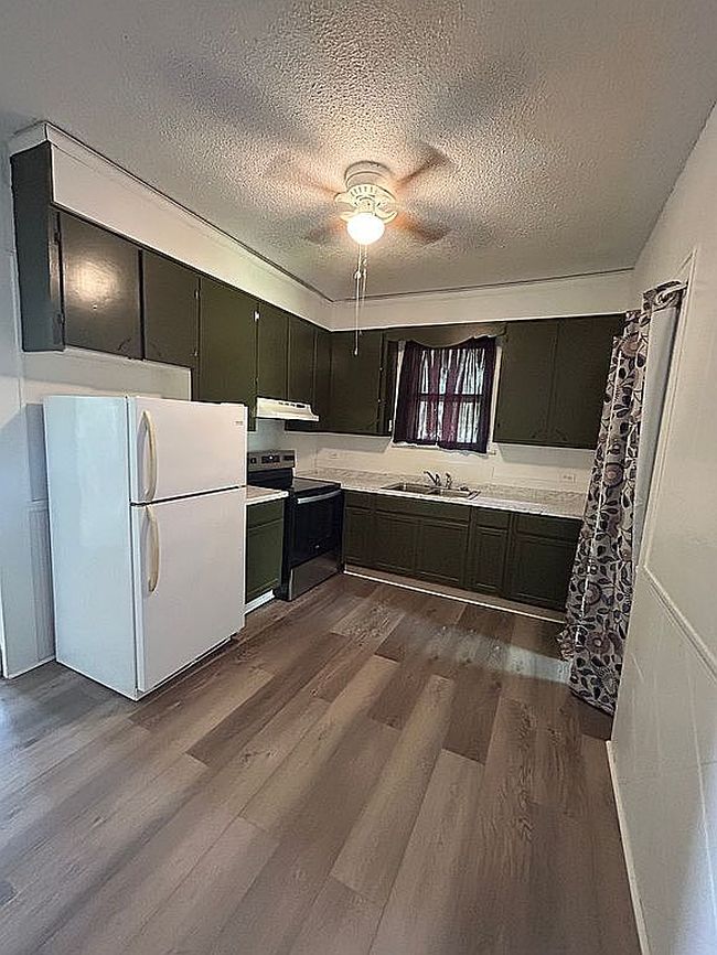 Image of 2809 Church St
