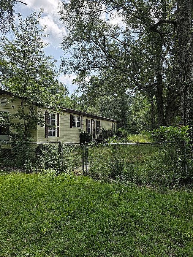 Photo of 11050 Johns Dr, Axis, AL