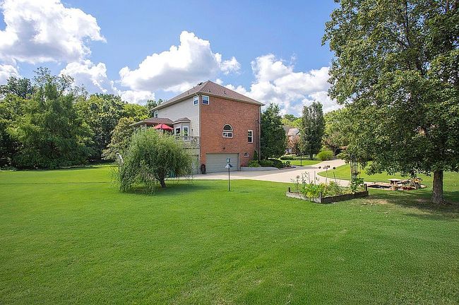 Additional photo 3 of property located at 604 Songwriter Cir