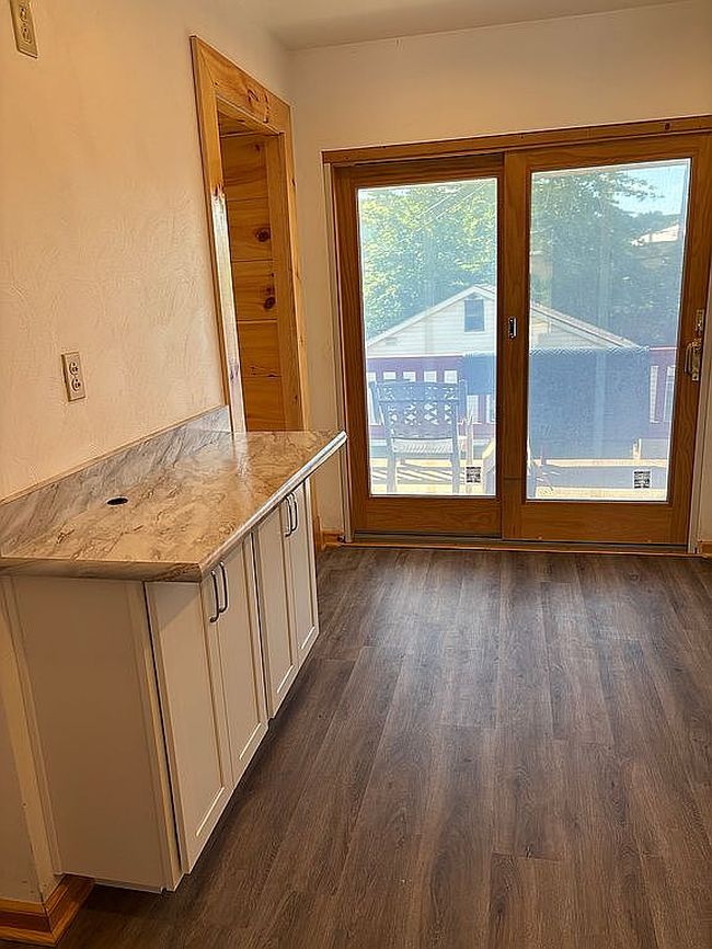 Photo of 1644 Broad St S, Greensburg, PA