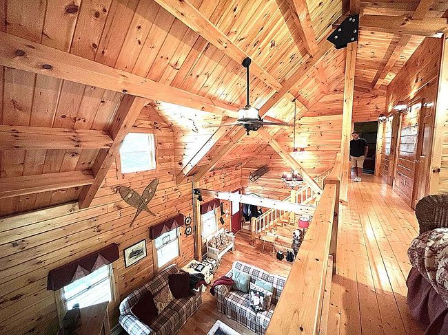Photo of 879 Marcs Dr, Chester, VT