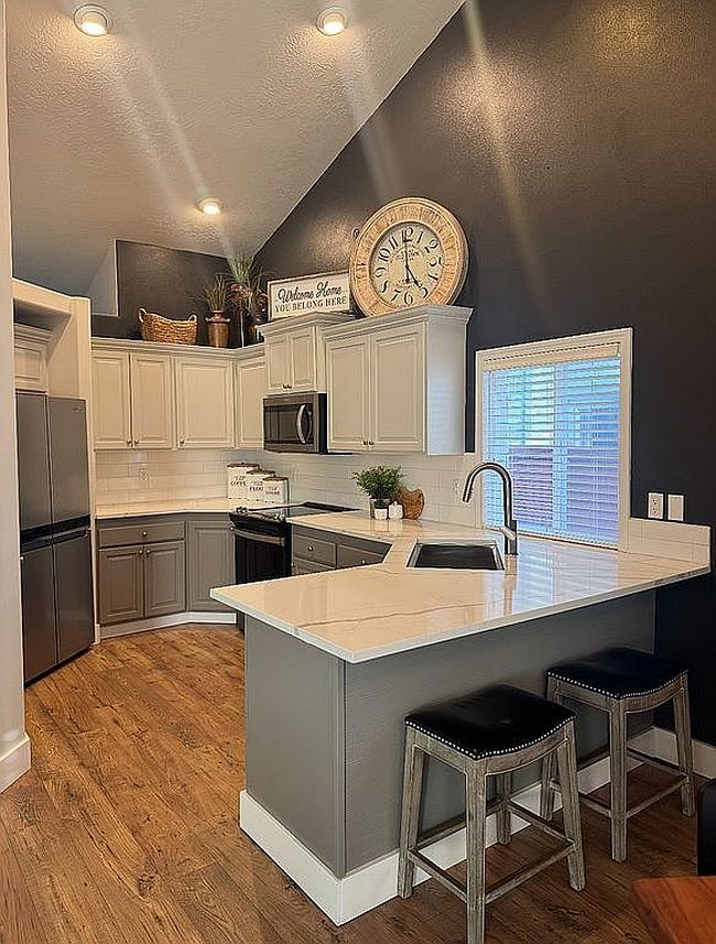 Image of 9972 W Sleepy Hollow Ln