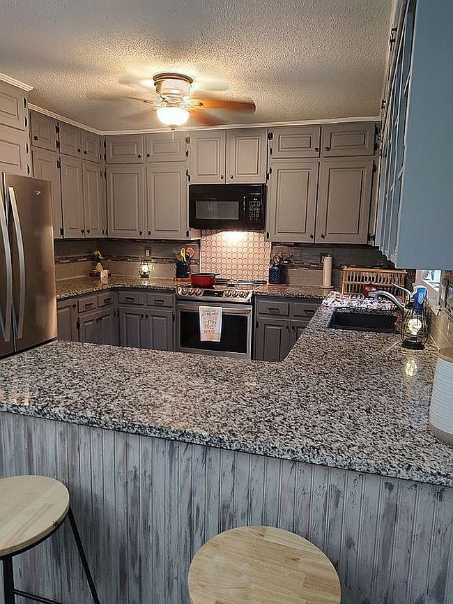 Image of 125 Lakeview Dr