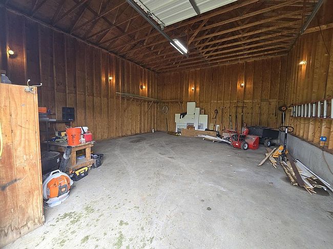 Photo of 4955 Pine Hill Rd, Newport, VT
