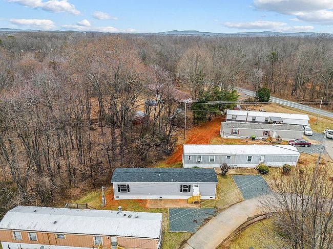 Image of 120 Buckingham Ln
