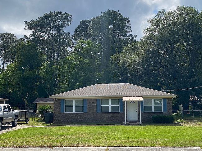 Photo of 3087 Fayal Dr