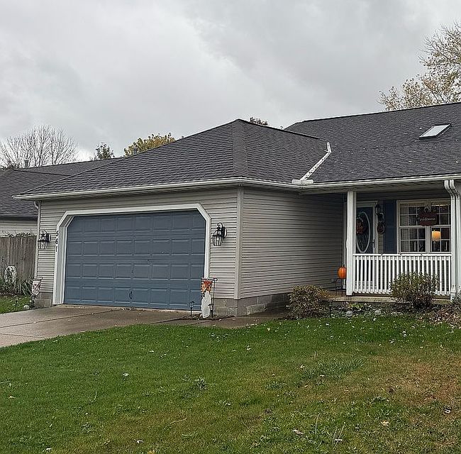 Preview of property located at 561 Greenside Dr