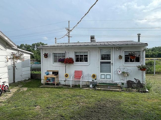 Photo of 814 Knappenberger Ave, Brunswick, MO