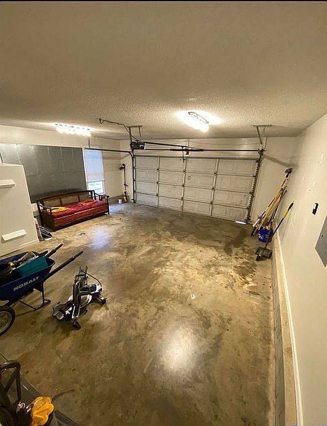 Image of 104 Tanglewood Dr