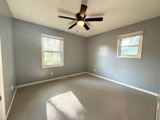 Image of 856 Meadow Dr