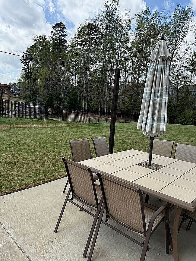Image of 10627 Skipping Rock Ln Nw