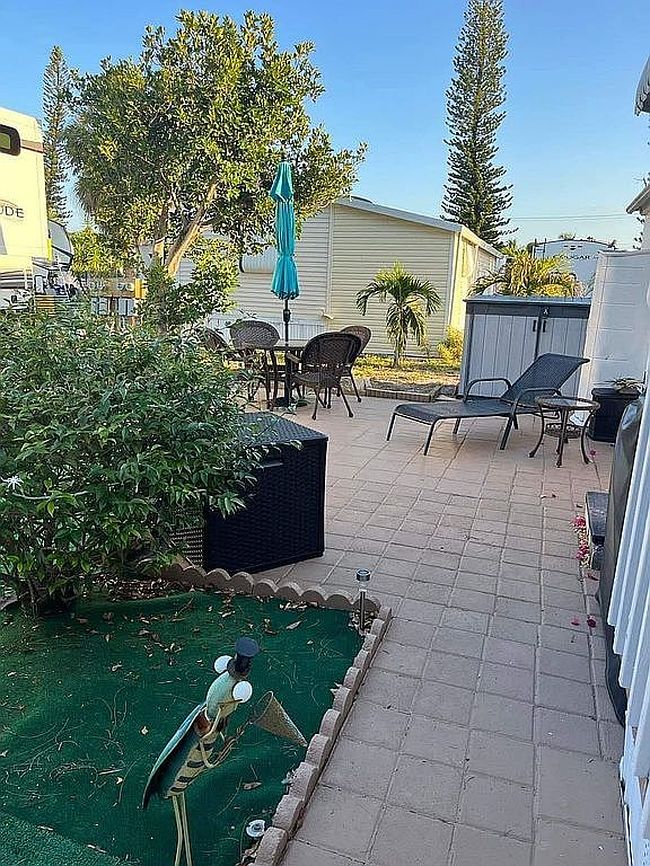 Image of 875 Ne 48th St Lot 214