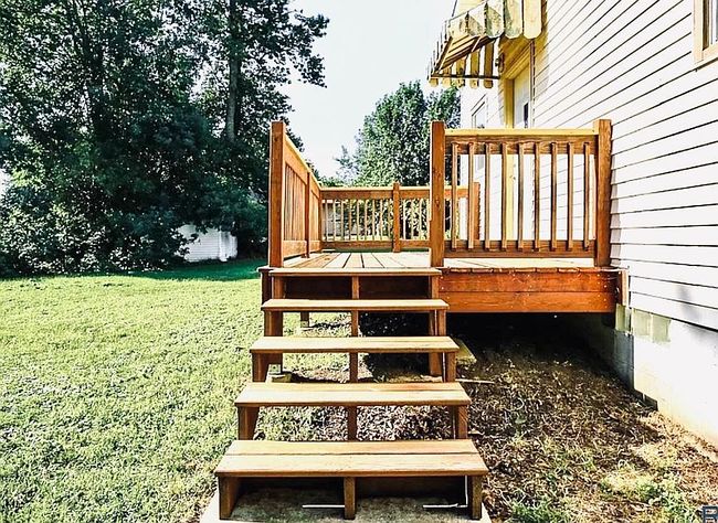 Additional photo 1 of property located at 202 S 4th St