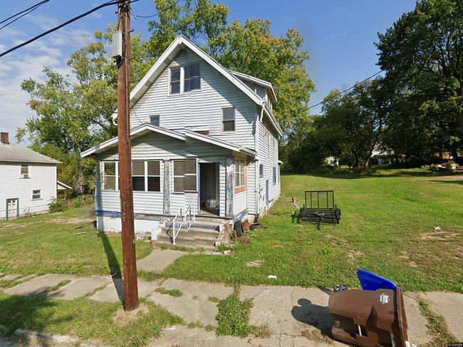 Image of 275 Liberty St