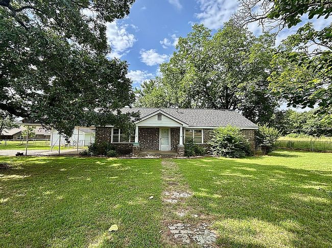 Photo of 33224 Pleasant Valley Rd, Poteau, OK