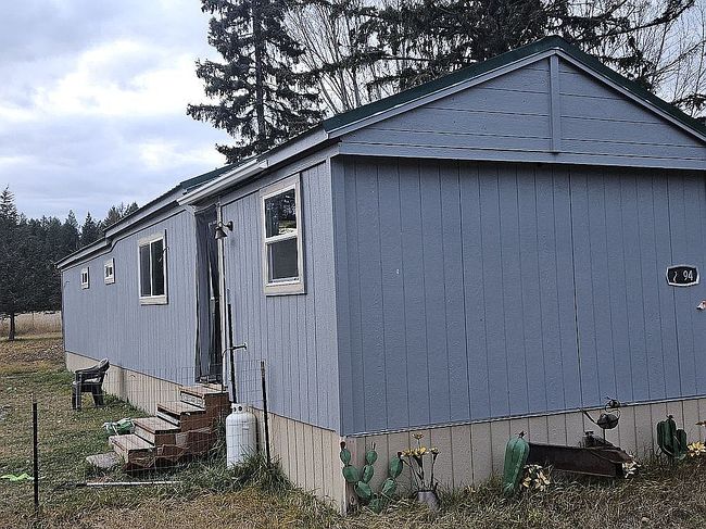 Image of 2394 Middle Rd