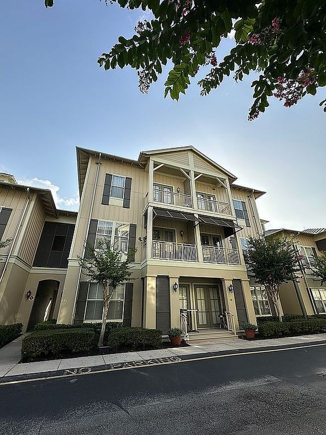 Photo of 600 Edwards St Unit 7202, Celebration, FL