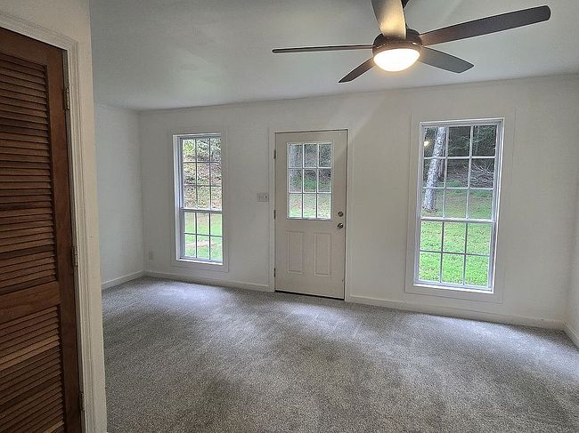 Photo of 215 Whitewater Rd, Demorest, GA