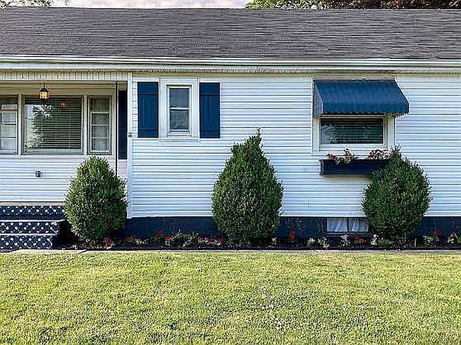 Photo of 503 E Lawn Ave, Urbana, OH