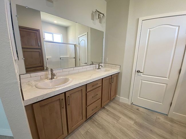 Image of 2920 Clark Rd Space 2L