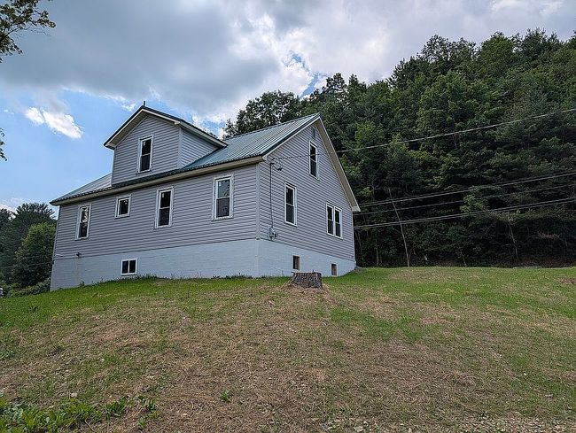 Photo of 5242 Bee Line Hwy, Du Bois, PA